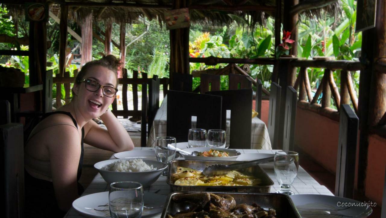 Oro Y Luna Lodge Carlos Julio Arosemena Tola Kültér fotó